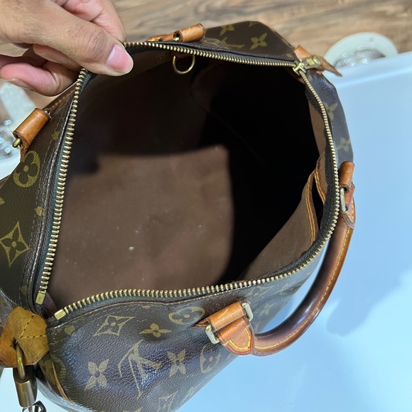 SOLD! Louis Vuitton speedy 30 - Picture 7 of 9